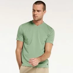 Men's FLX Dynamic Comfort V-Neck Tee Lulled Beige 29 Men's FLX Dynamic Comfort V-Neck Tee Lulled Beige -FLX stop unnamed file 1240