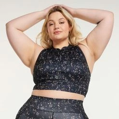 Plus Size FLX Ascent Zip Front Medium-Impact Longline Sports Bra Cascading Floral 9 Plus Size FLX Ascent Zip Front Medium-Impact Longline Sports Bra Cascading Floral -FLX stop unnamed file 2650