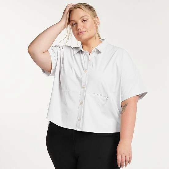 Plus Size FLX Collared Woven Crop Shirt Modern White 5 Plus Size FLX Collared Woven Crop Shirt Modern White - Image 3