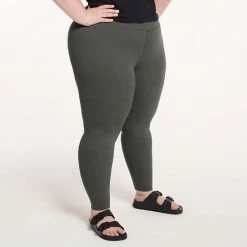 Plus Size FLX Affirmation High-Waisted 7/8 Ankle Leggings