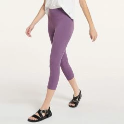 Women's FLX Affirmation High-Waisted Capri Leggings Grape Vine -FLX stop unnamed file 541